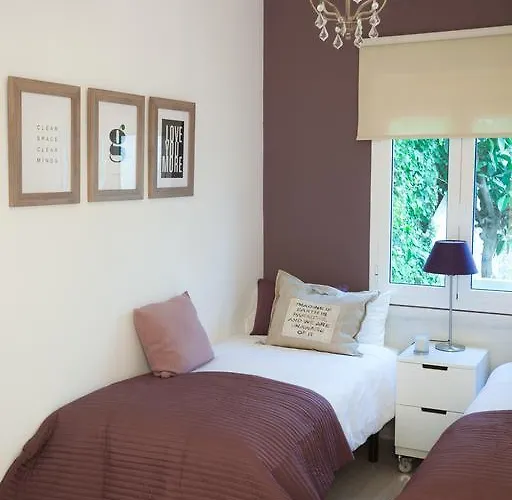 Charming & Quiet Park Guell Apartman